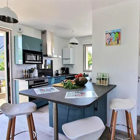 別荘 Maison De 2 Avec Jardin Clos Et Wifi A Guirec *